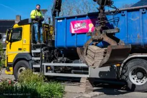 Gemeente Houten bovenaan in NK Tegelwippen