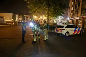 HOUTEN - Vannacht rond 1.30 uur werden bewoners in het centrum van Houten opgeschrikt door een harde knal. Politie en brandweer zijn hierbij opgeroepen.